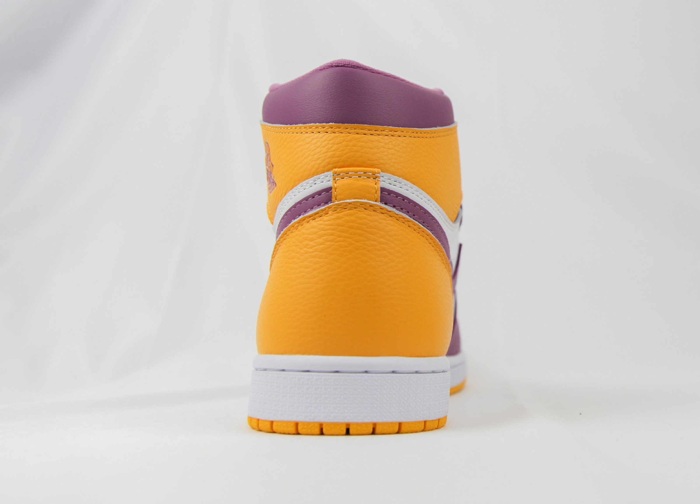 Jordan 1 Retro High OG Brotherhood