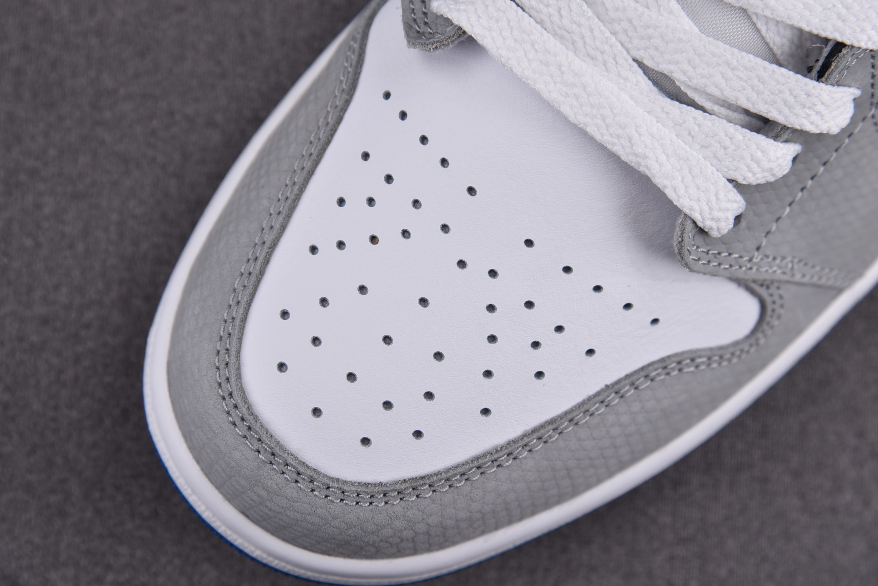 Jordan 1 Low SE True Blue