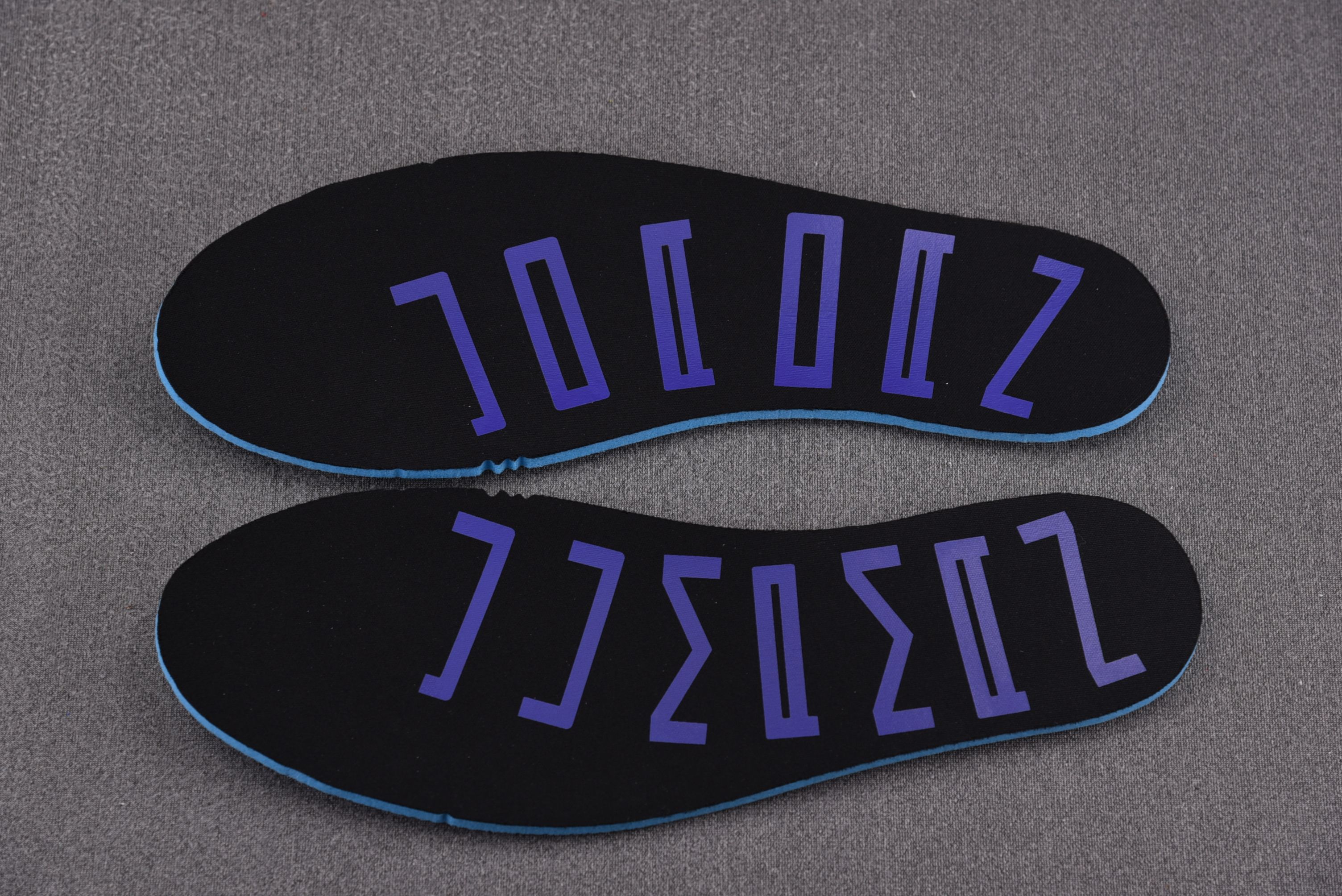 Jordan 1 Mid SE Space Jam