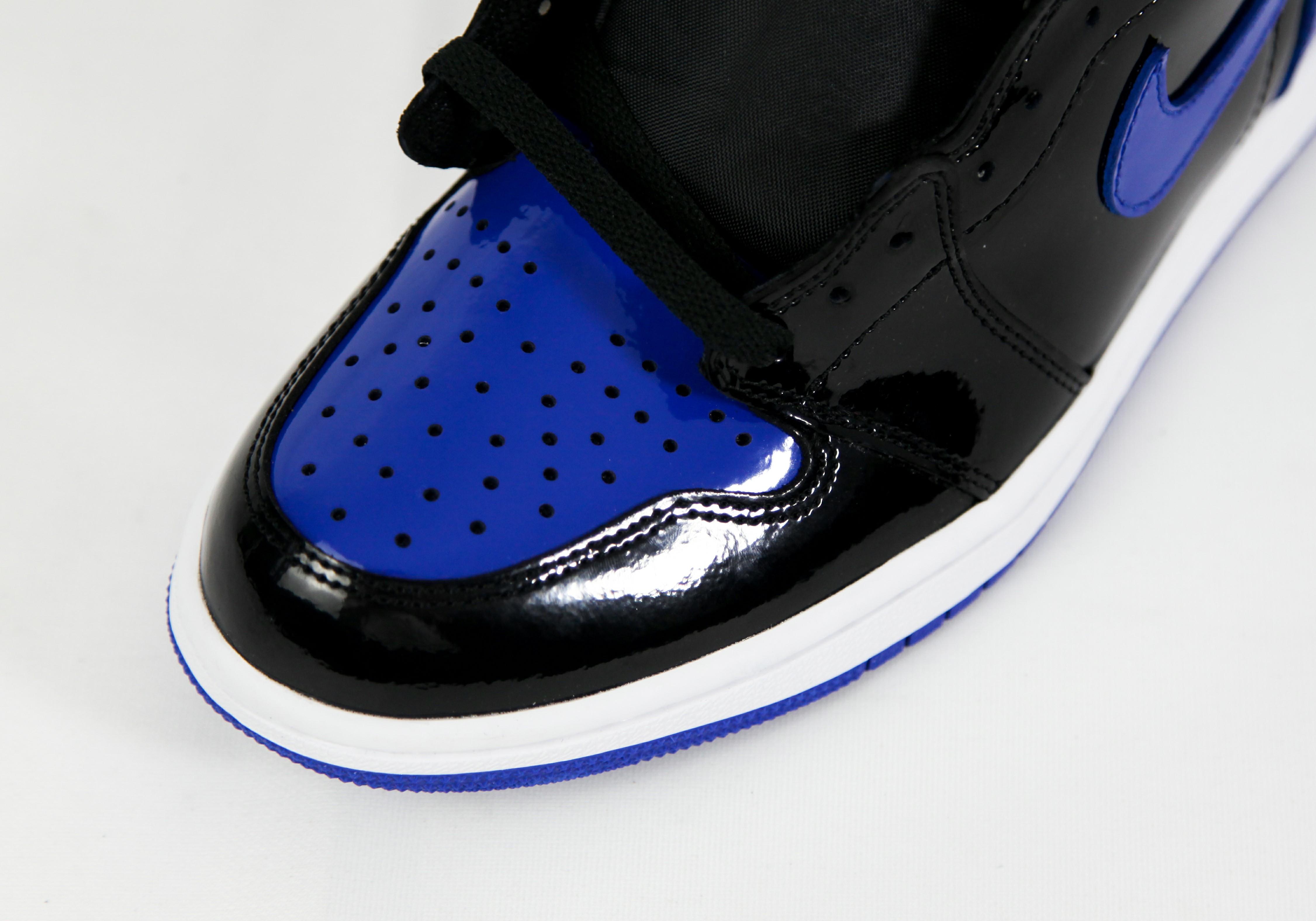 Jordan 1 High OG Patent Royal