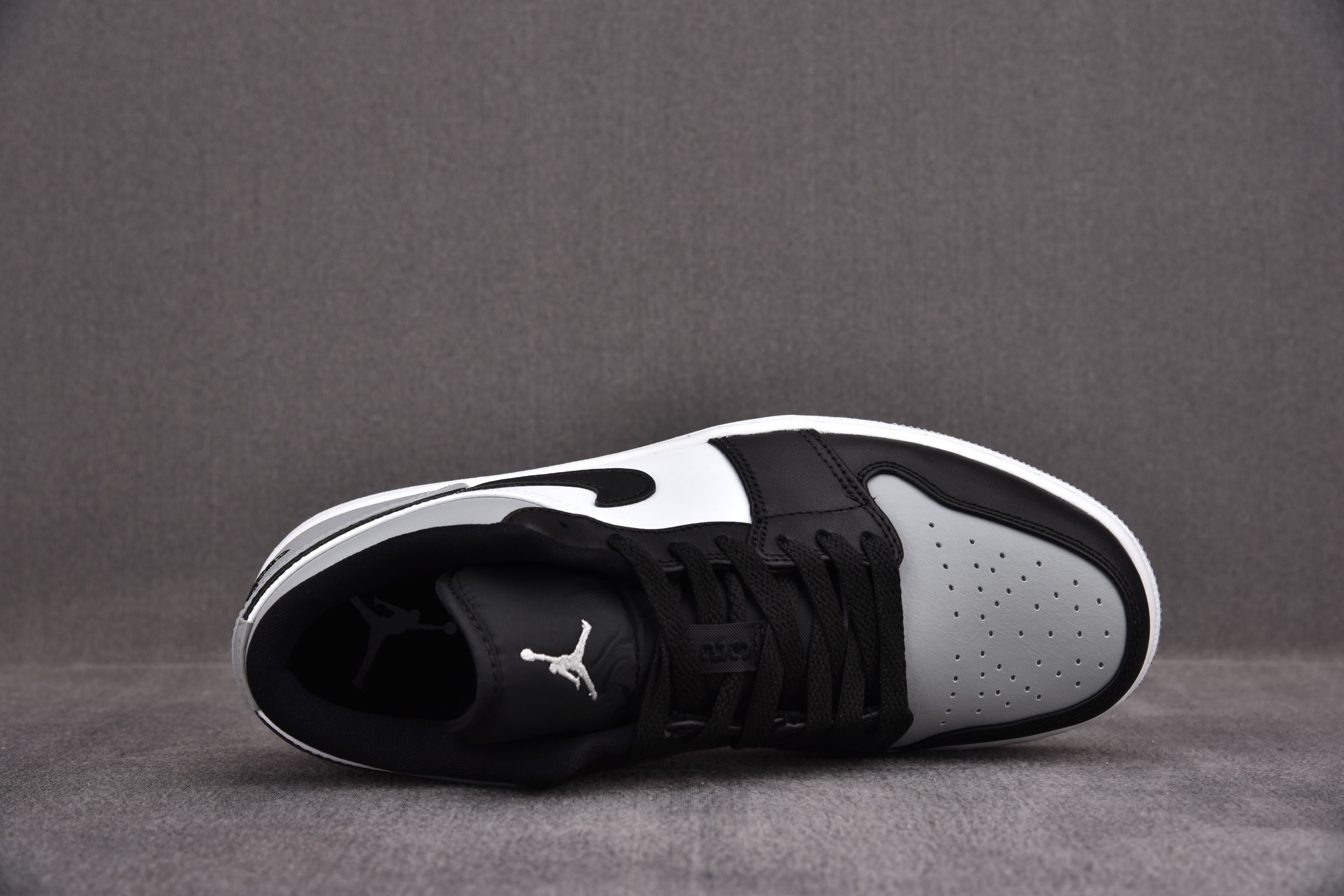 Jordan 1 Low Shadow Toe