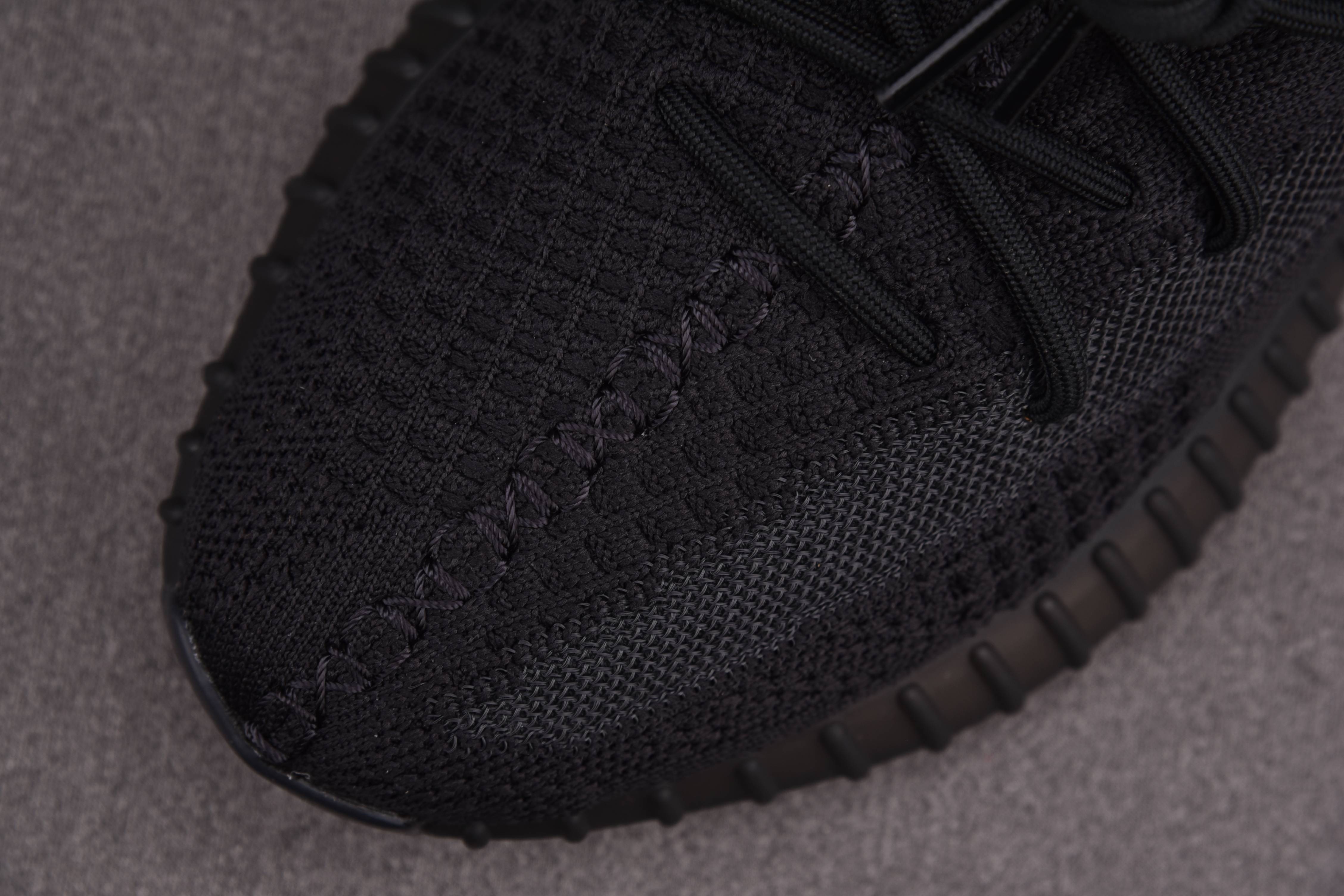 adidas Yeezy Boost 350 V2 Onyx