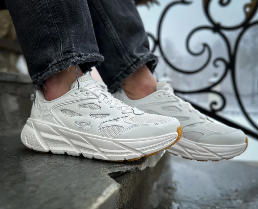 Hoka U CLIFTON L White / White