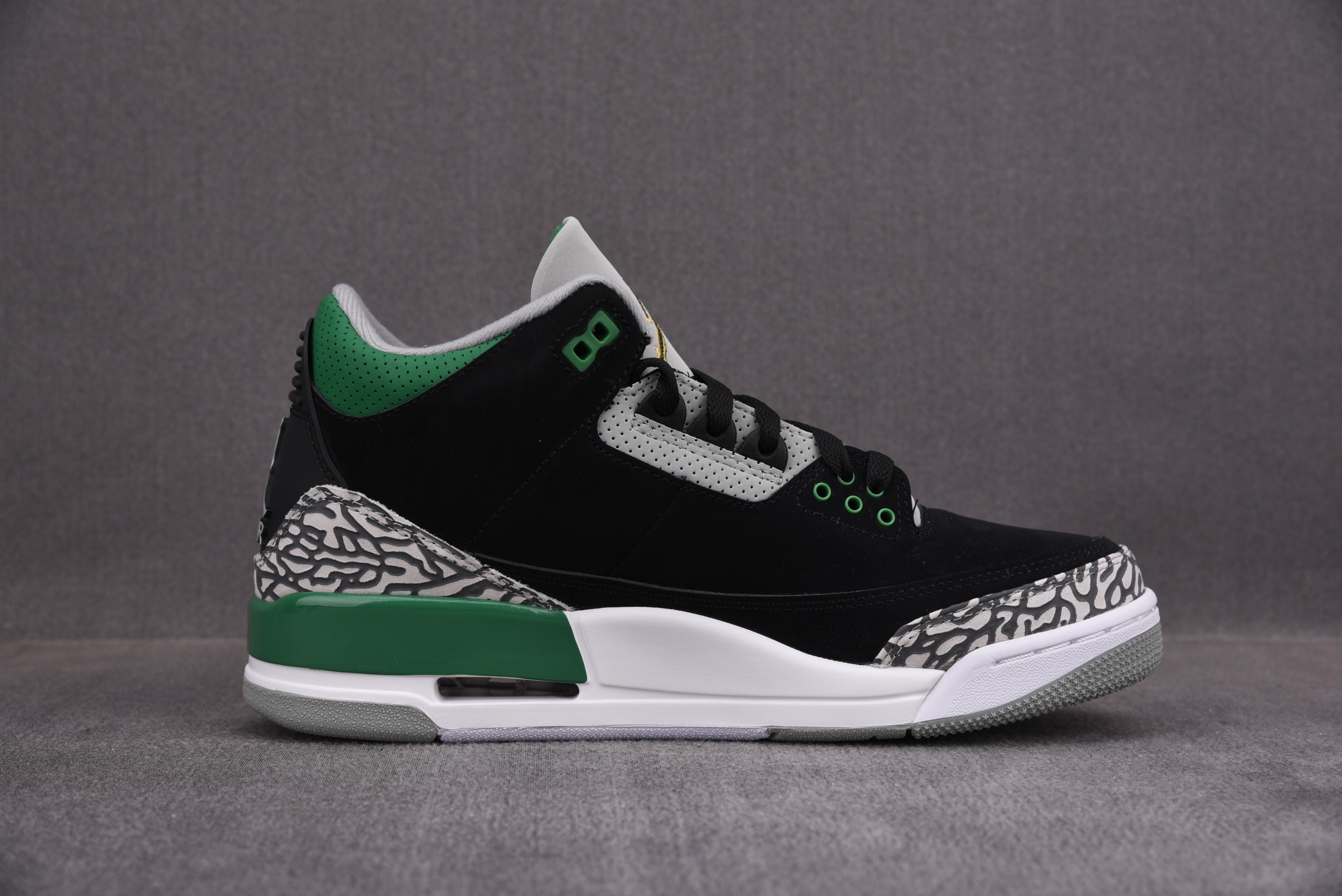 Jordan 3 Retro Pine Green