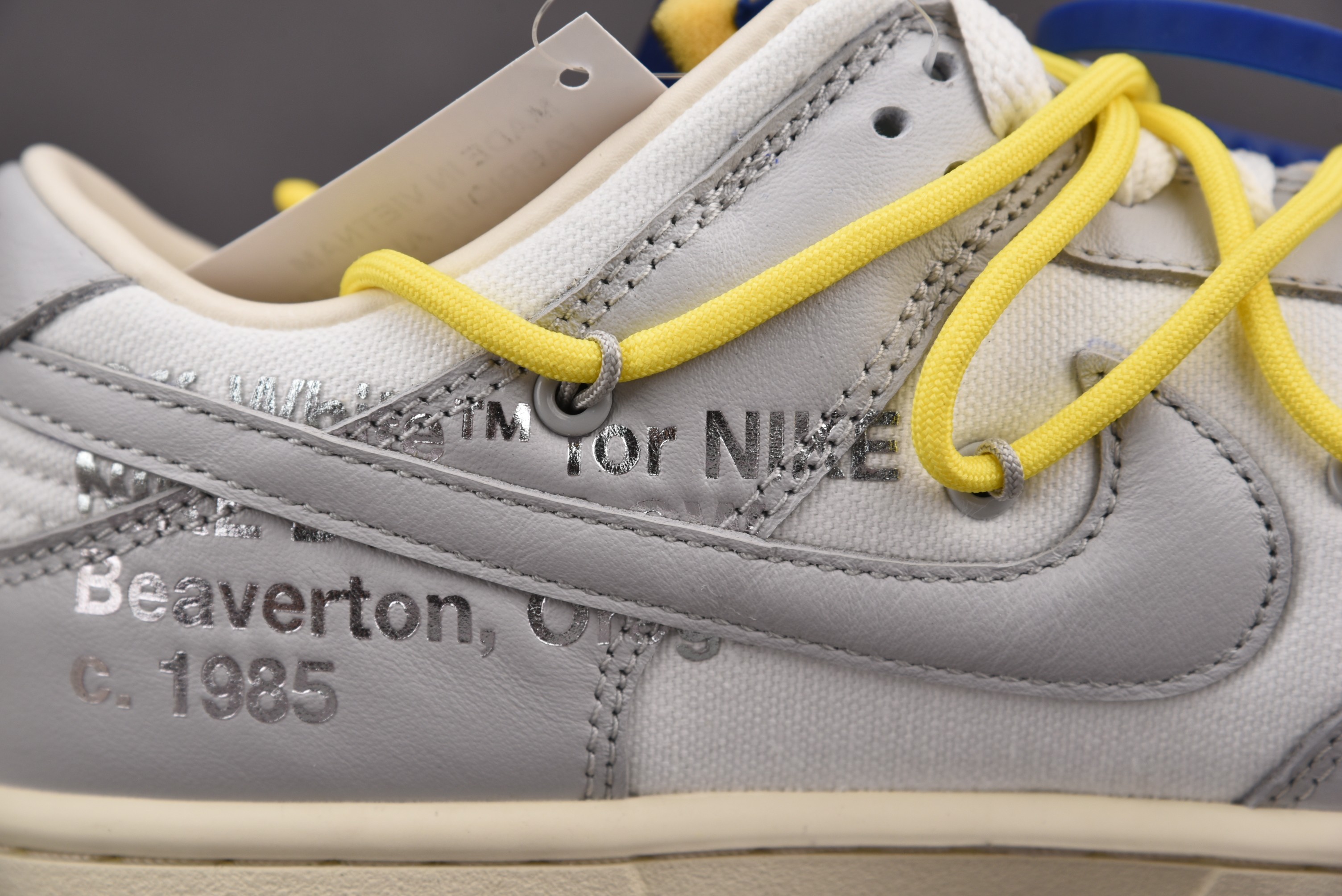 Nike Dunk Low   Lot 27