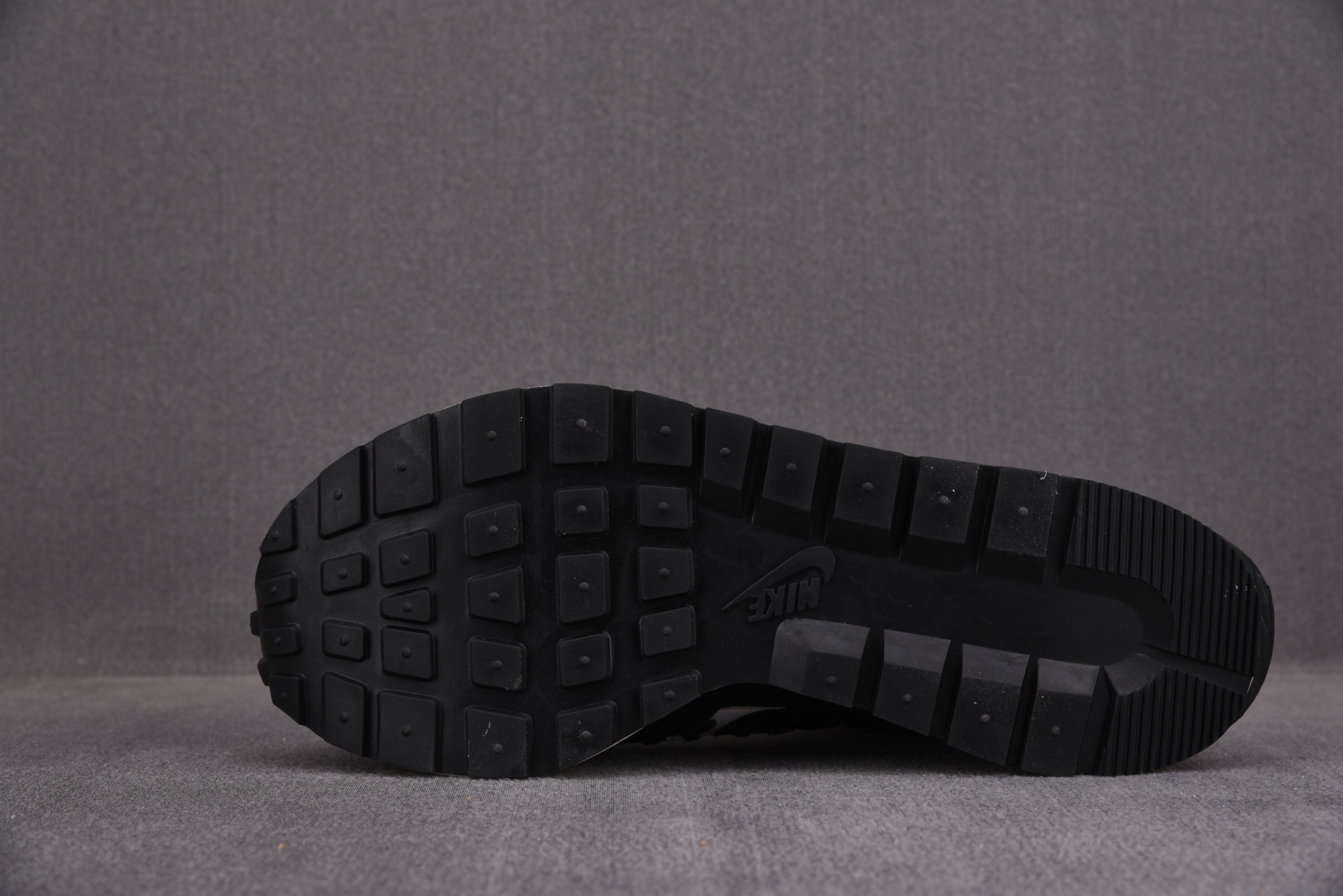 Nike Vaporwaffle sacai Jean Paul Gaultier Black White