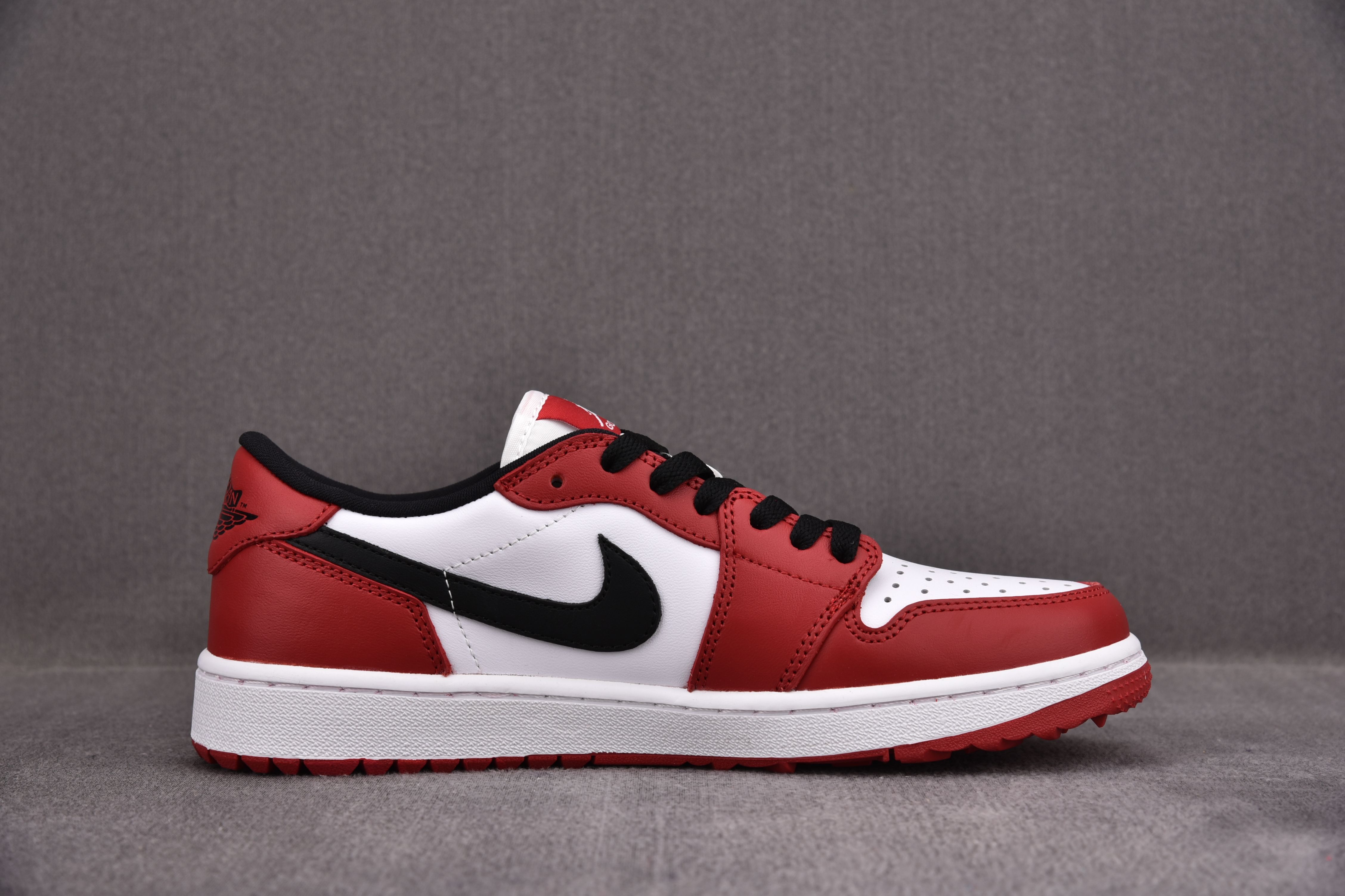 Jordan 1 Retro Low Golf Chicago