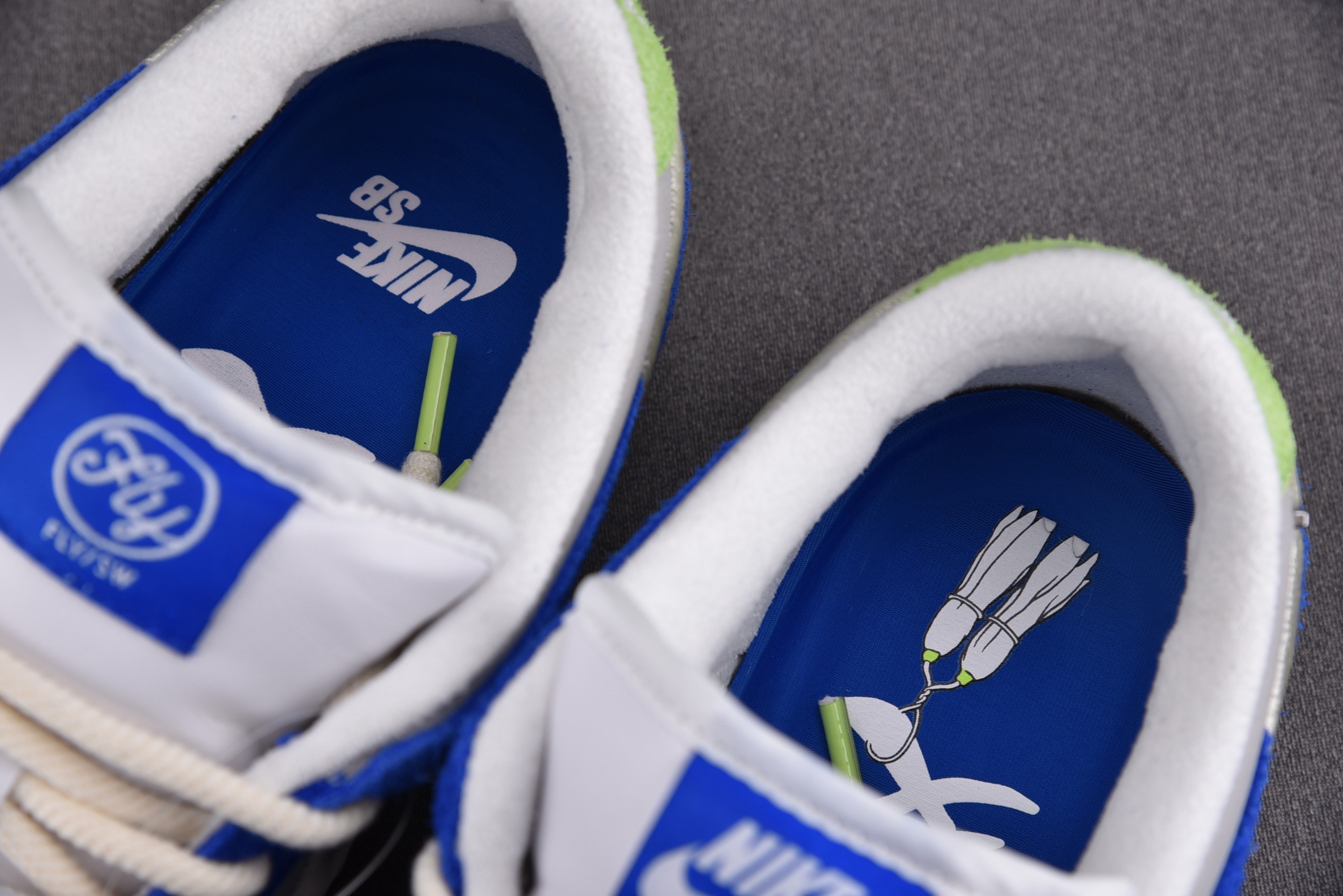 Nike SB Dunk Low Pro Fly Streetwear Gardenia