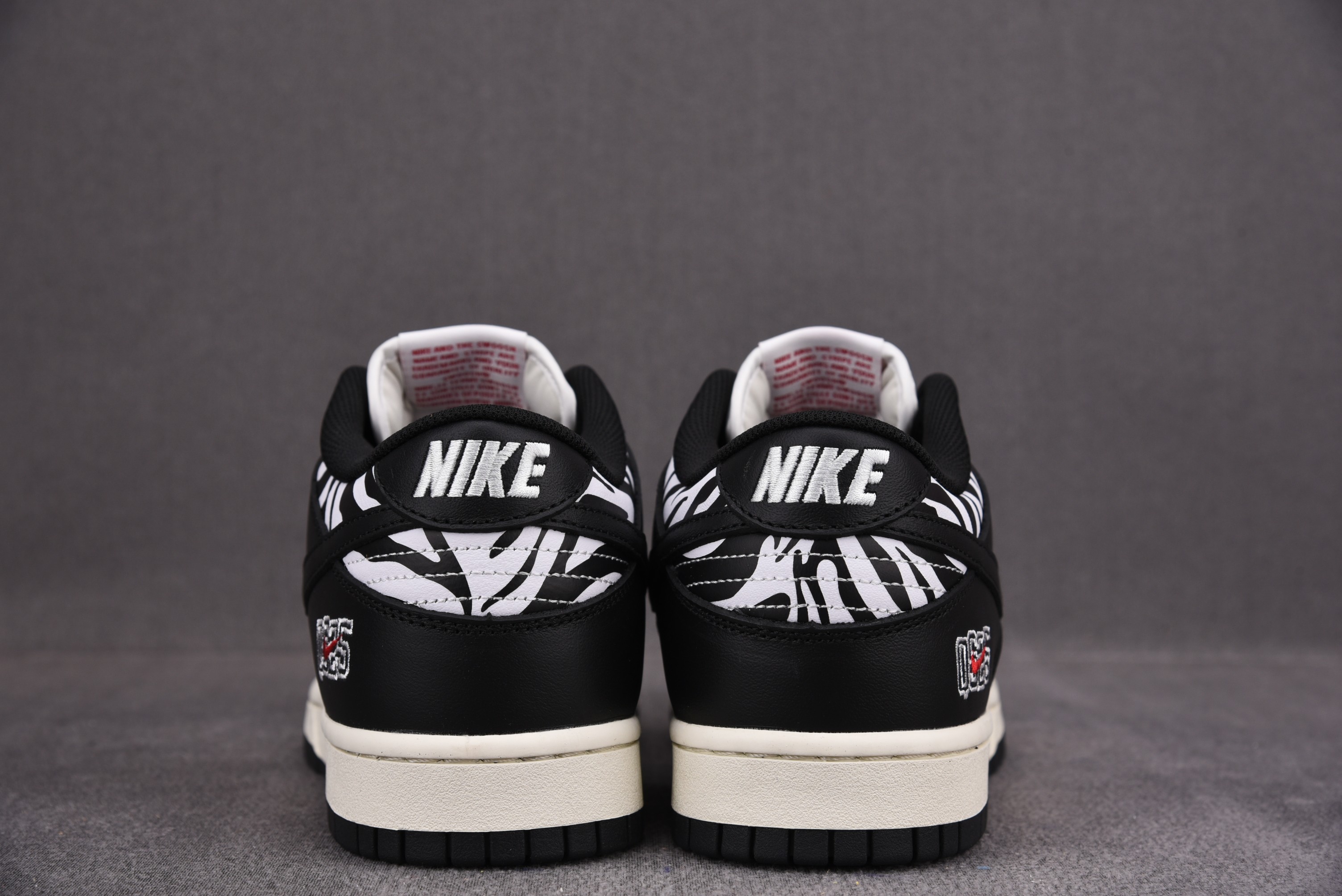 Nike SB Dunk Low OG QS Quartersnacks Zebra