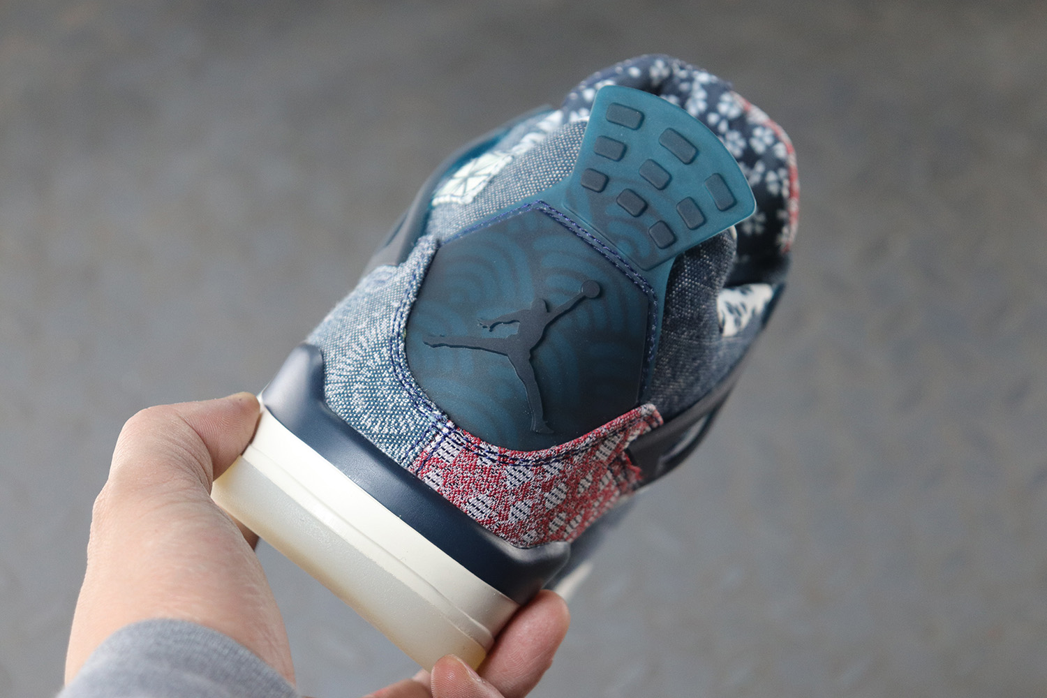 Jordan 4 Retro SE Sashiko