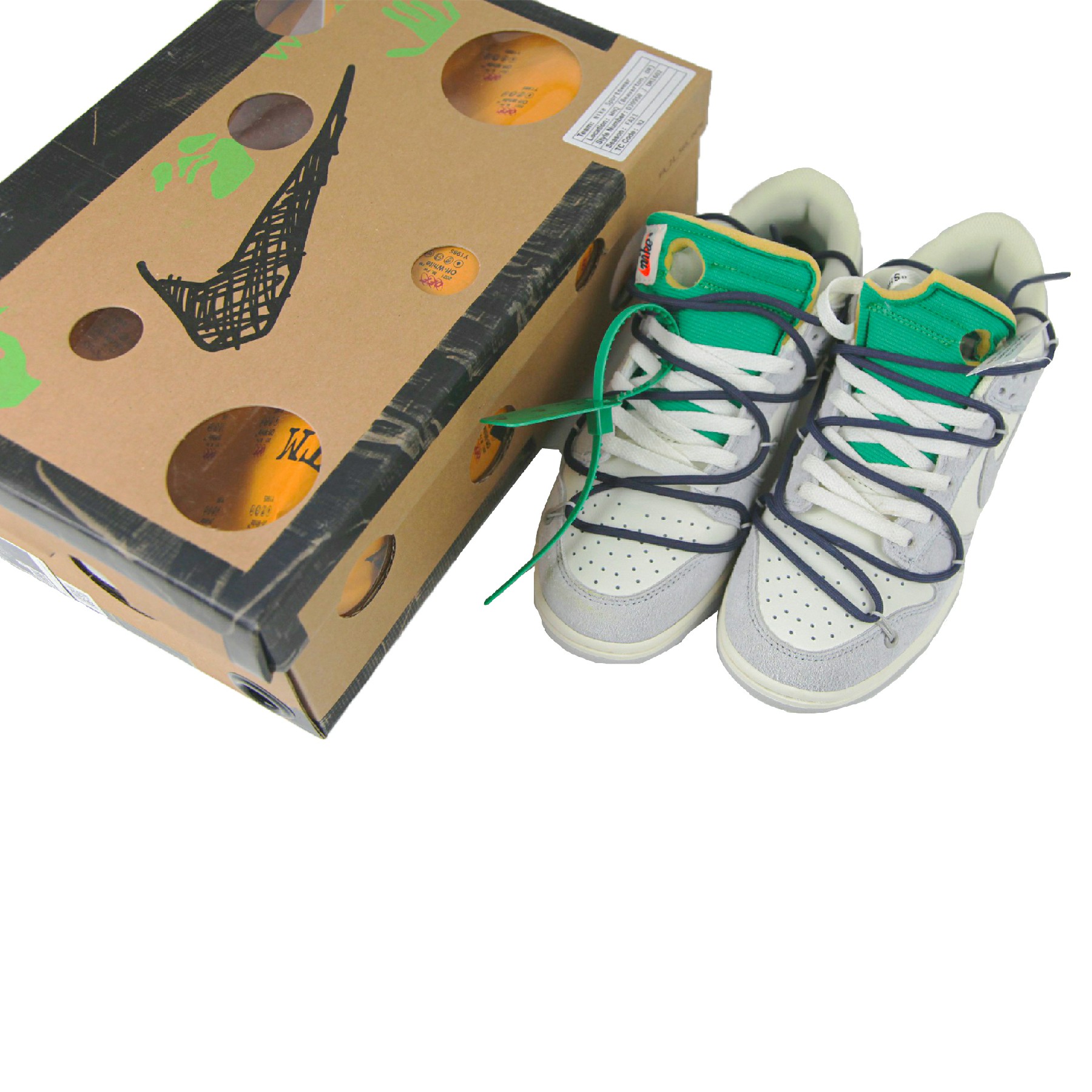 Nike Dunk Low   Lot 20