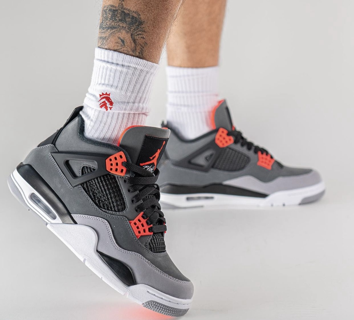 Jordan 4 Retro Infrared