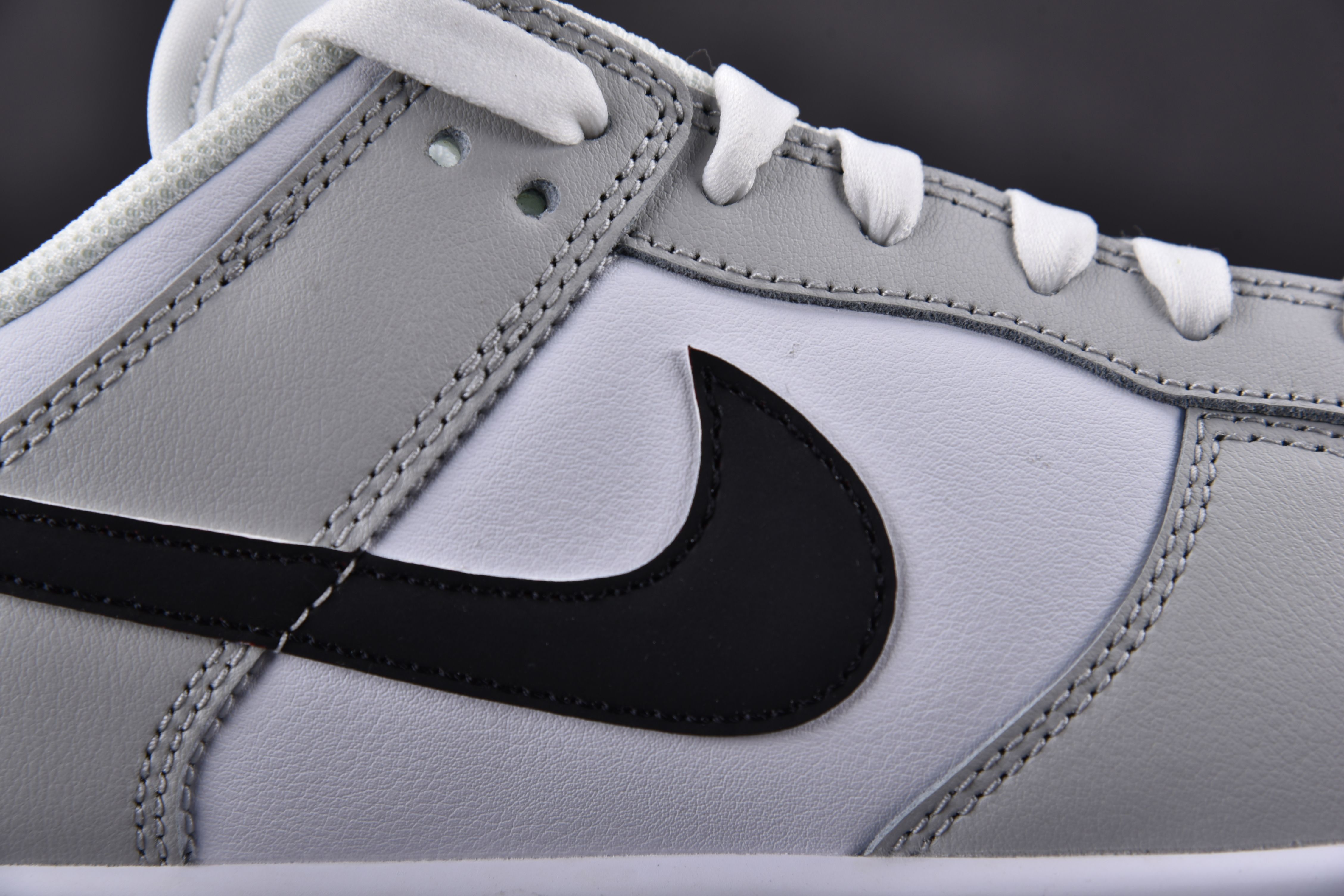 Nike Dunk Low SE Jackpot