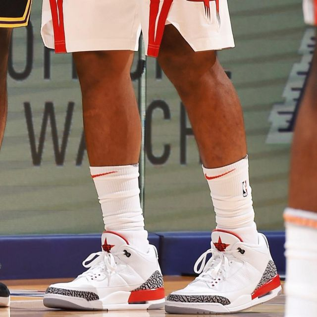 Jordan 3 Retro Cardinal Red