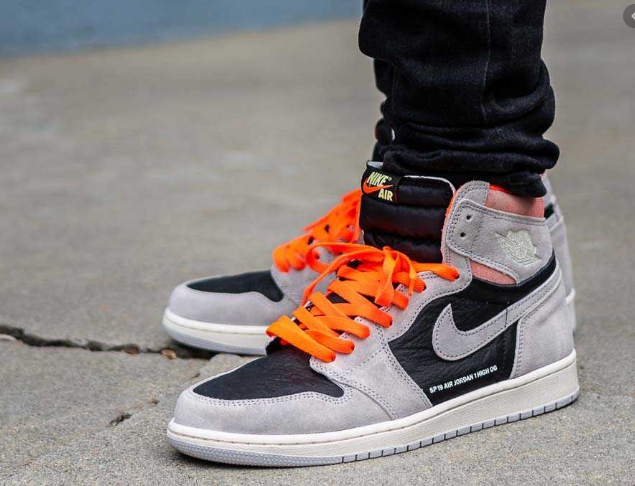 Jordan 1 Retro High Neutral Grey Hyper Crimson
