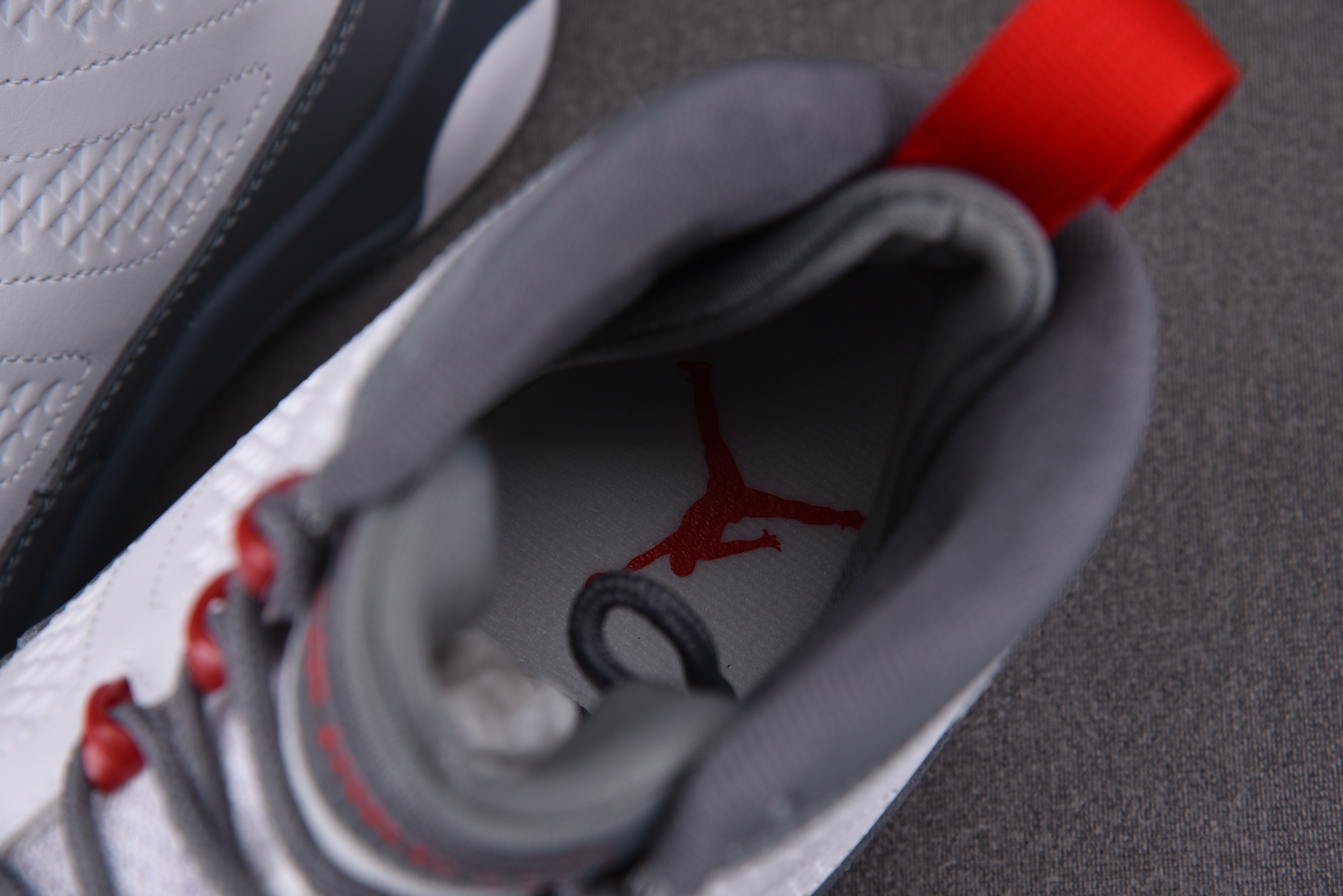 Jordan 9 Retro Fire Red