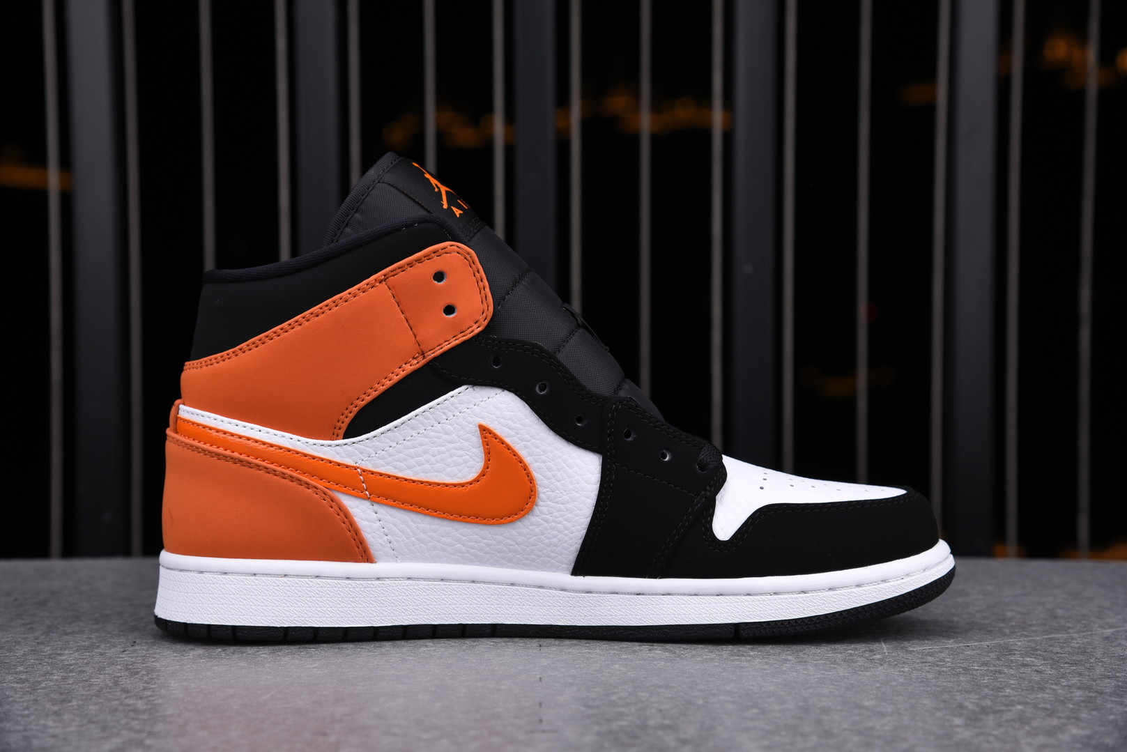 Jordan 1 Mid Shattered Backboard