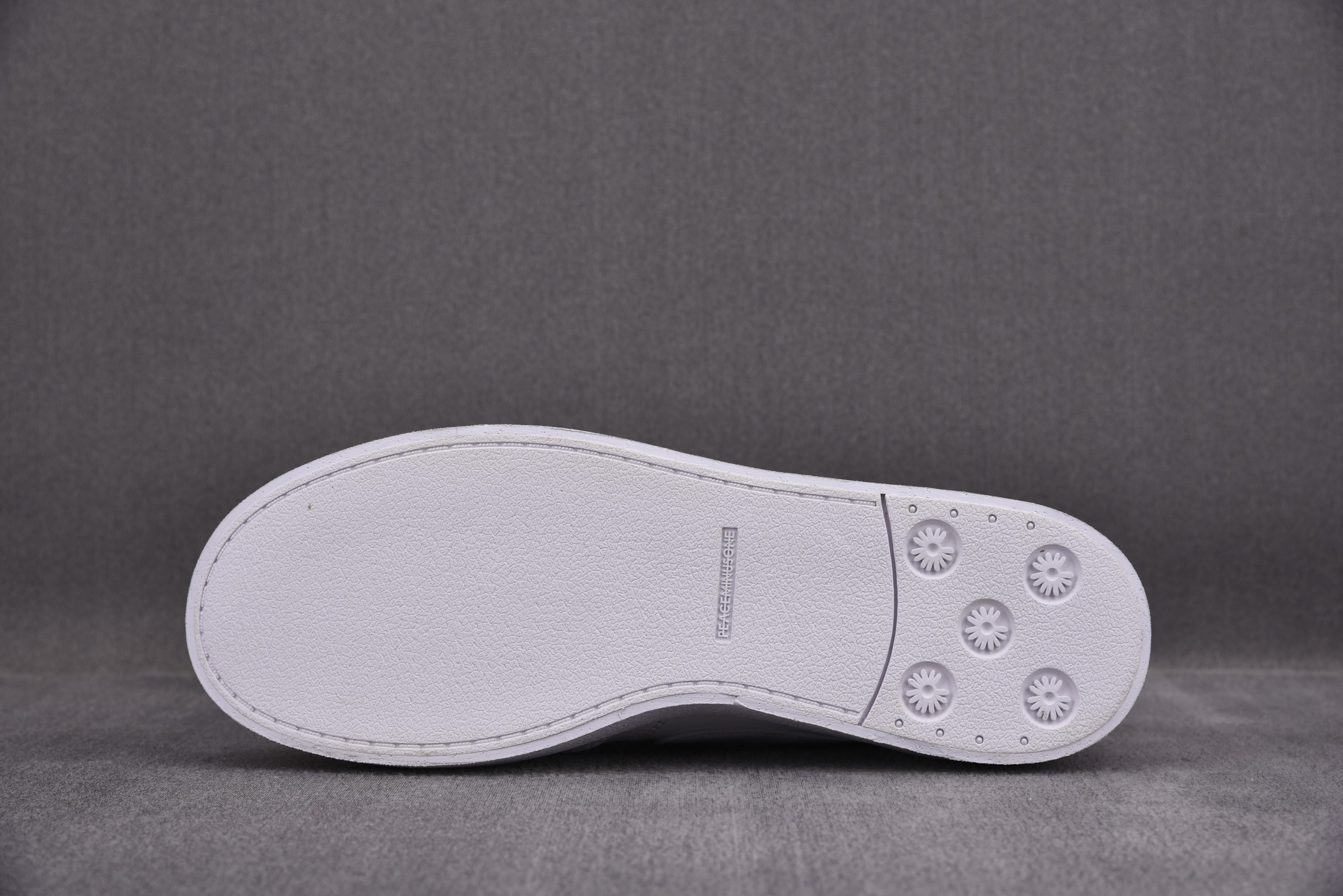 Nike Kwondo 1 G-Dragon Peaceminusone Triple White