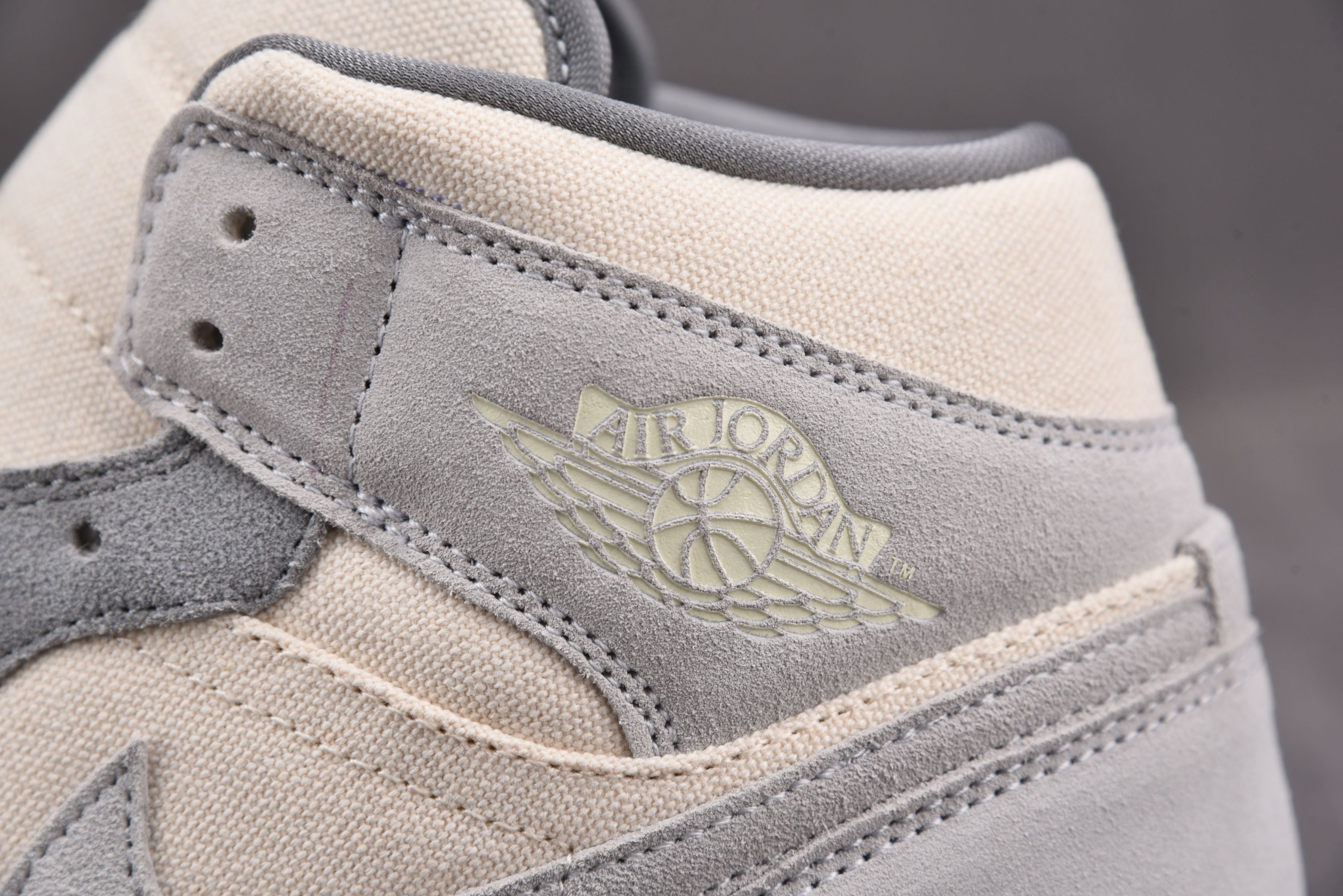 Jordan 1 Mid SE Coconut Milk Particle Grey