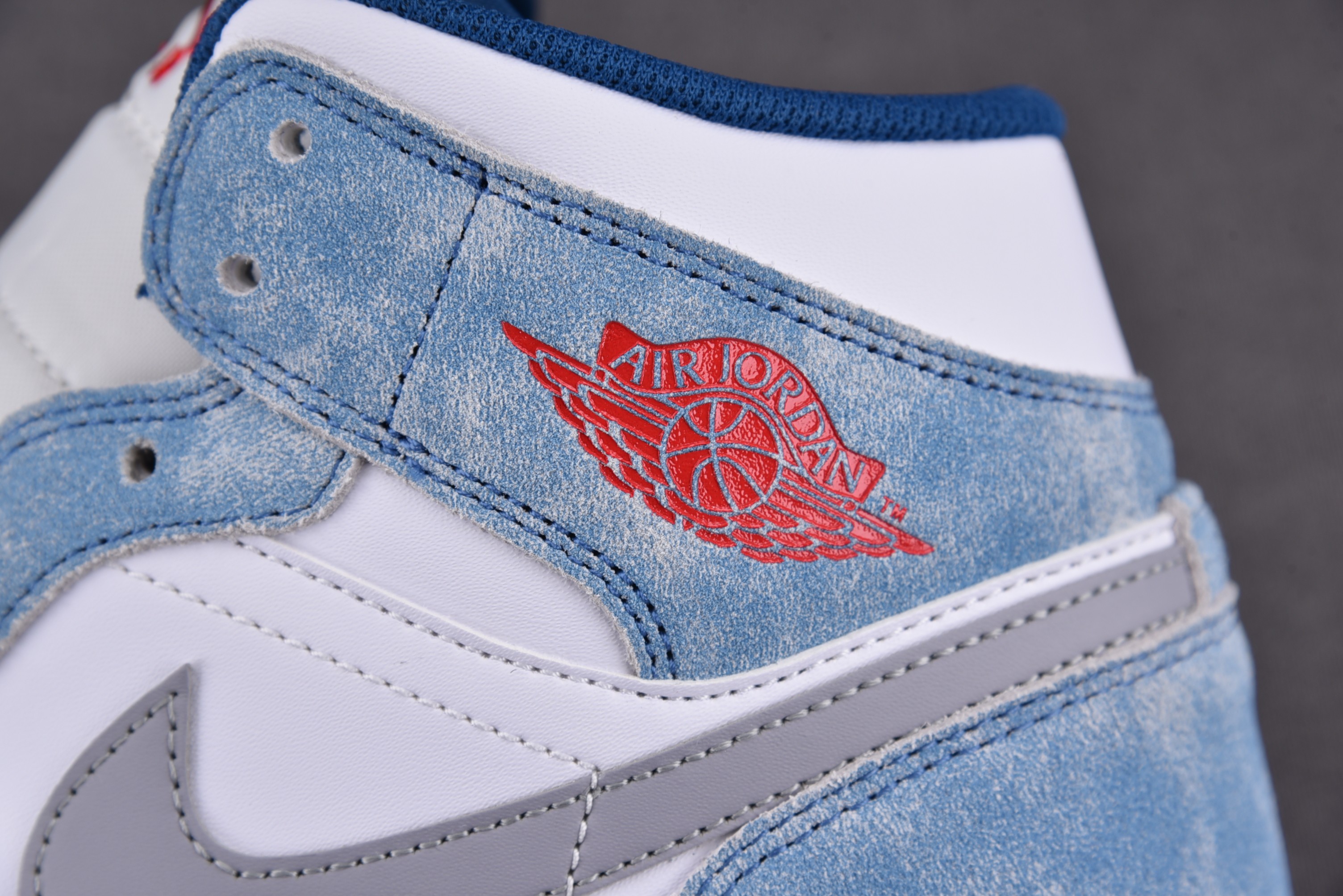 Jordan 1 Mid French Blue Fire Red