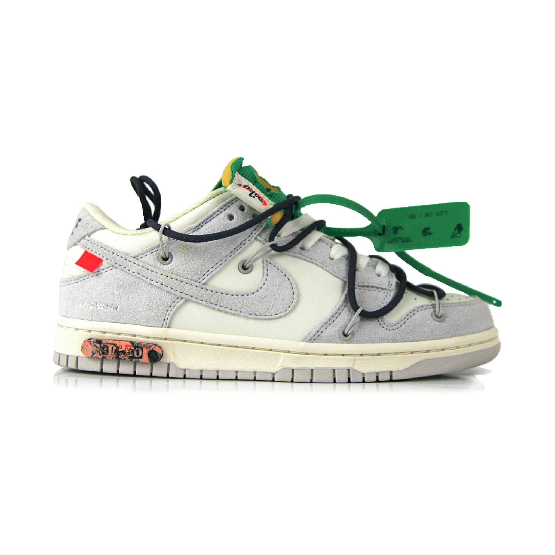 Nike Dunk Low   Lot 20