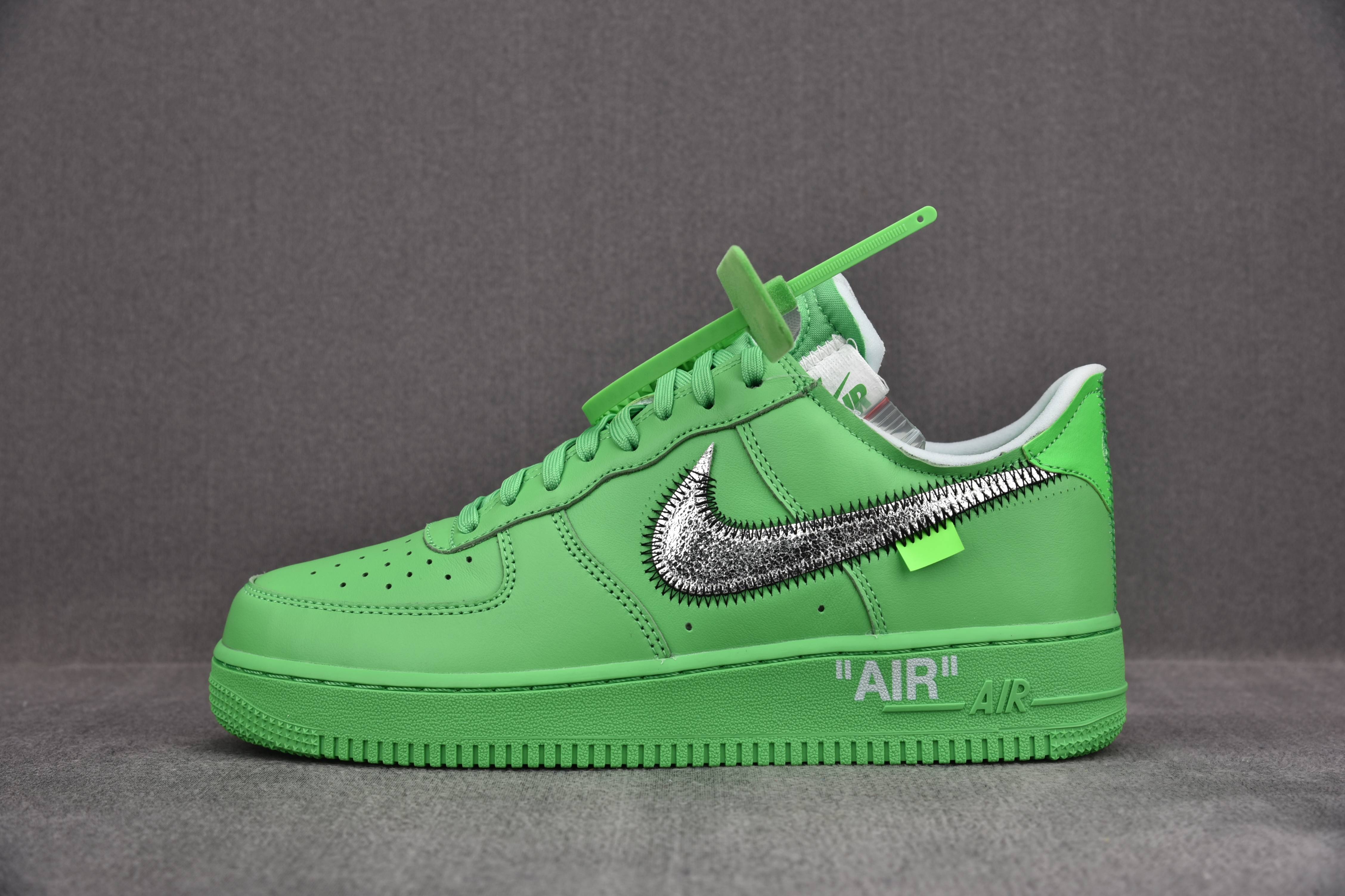 Nike Air Force 1 Low   Light Green Spark