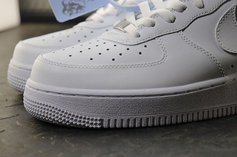 Nike Air Force 1 Low Supreme White