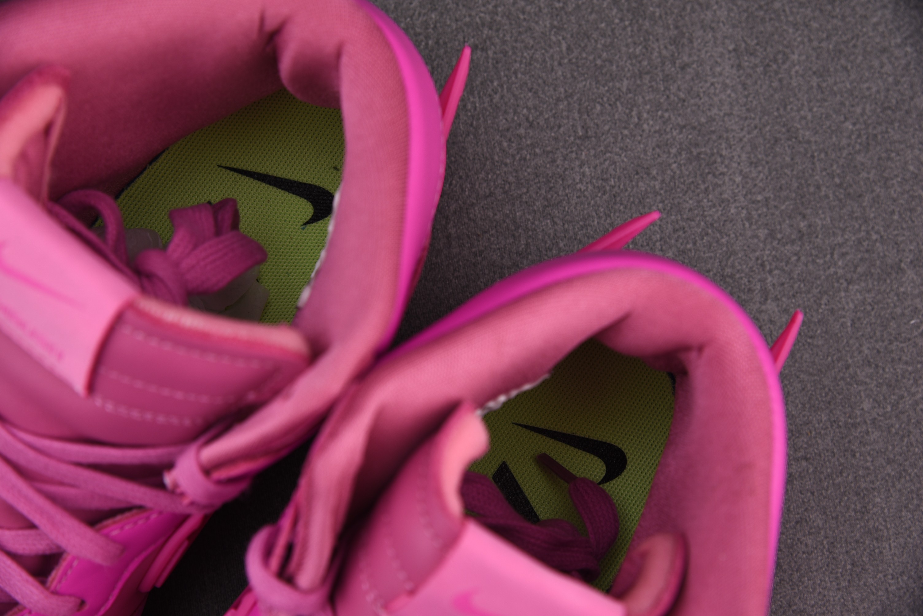 Nike Dunk High Ambush Active Fuchsia