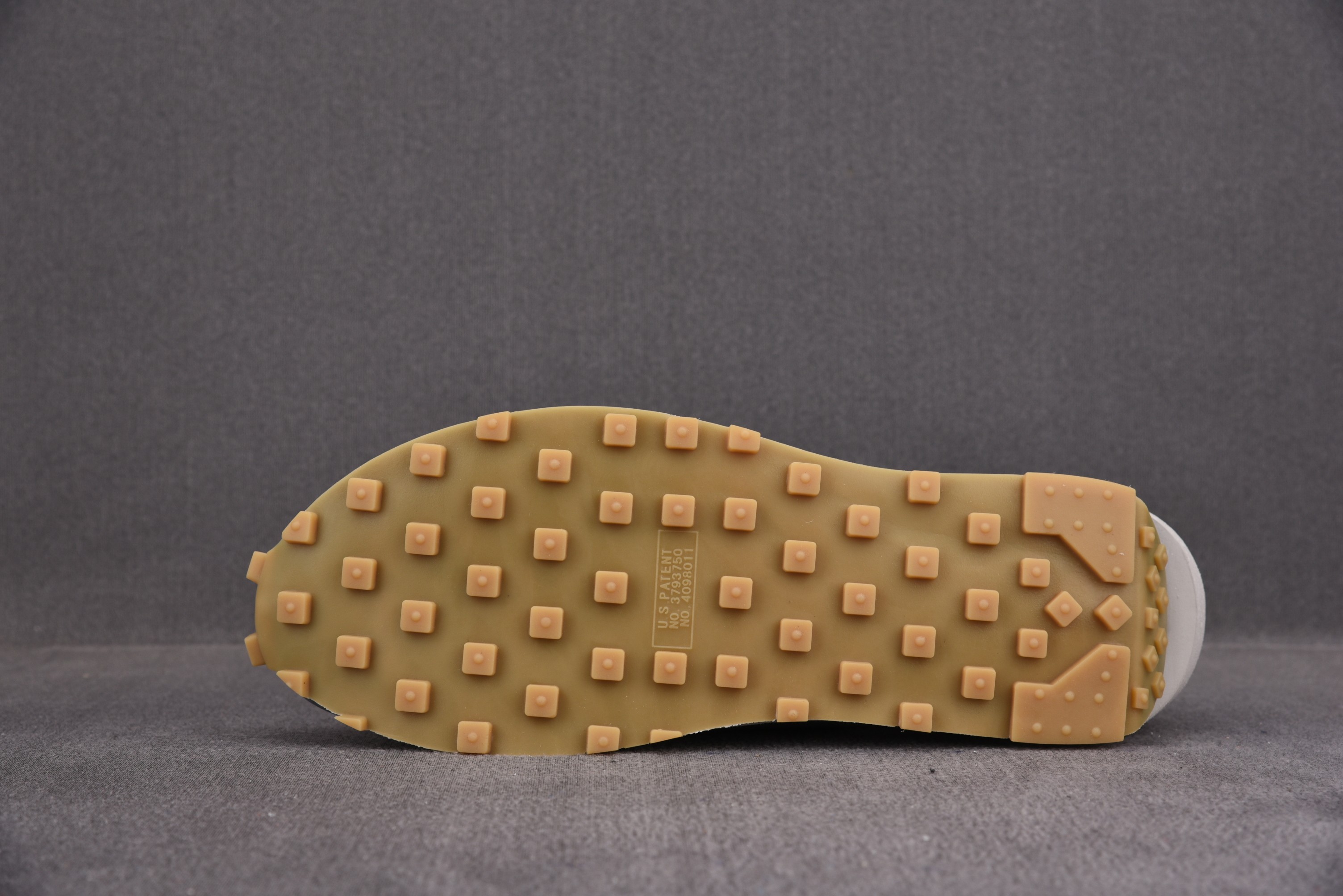 Nike LD Waffle sacai CLOT Kiss of Death 2 Cool Grey