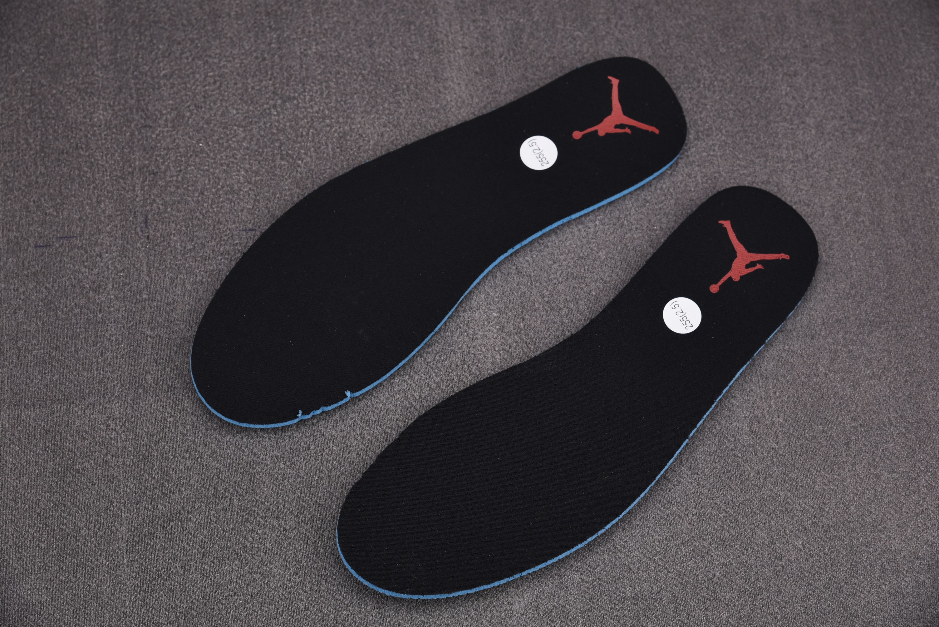 Jordan 1 Mid Banned (2020)