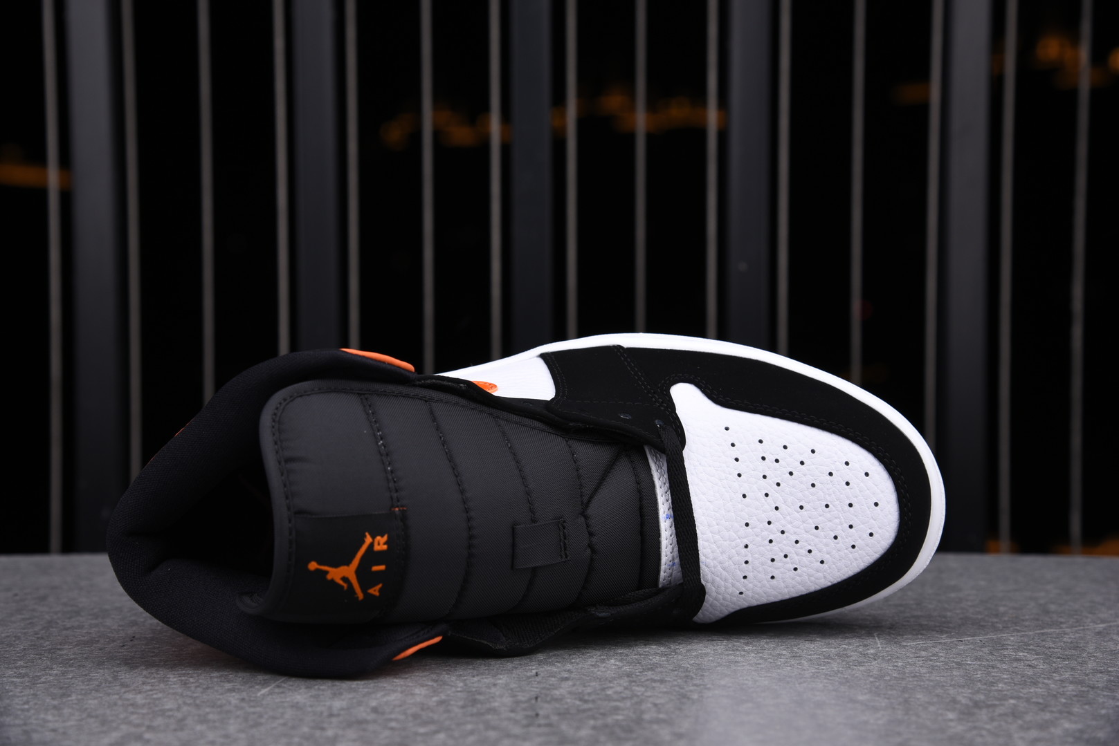 Jordan 1 Mid Shattered Backboard