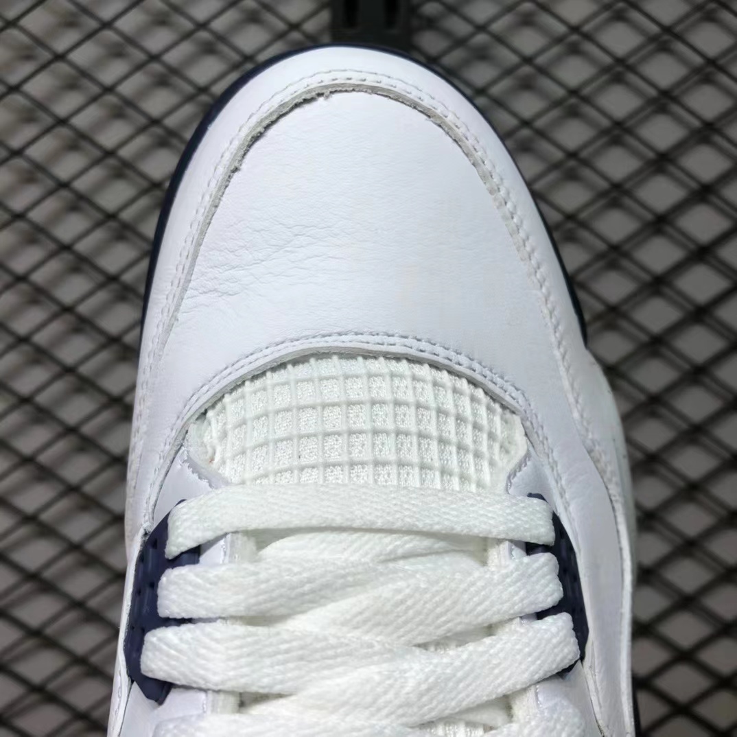 Jordan 4 Retro Midnight Navy