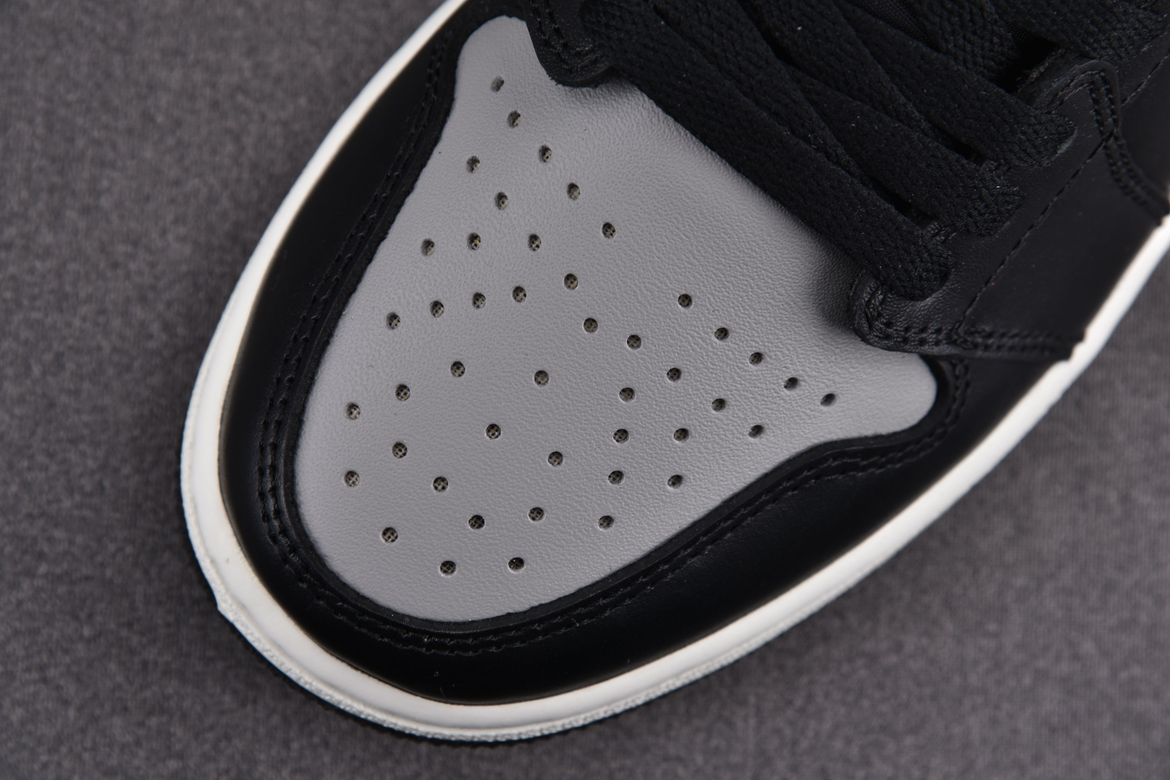 Jordan 1 Retro Low Golf Shadow