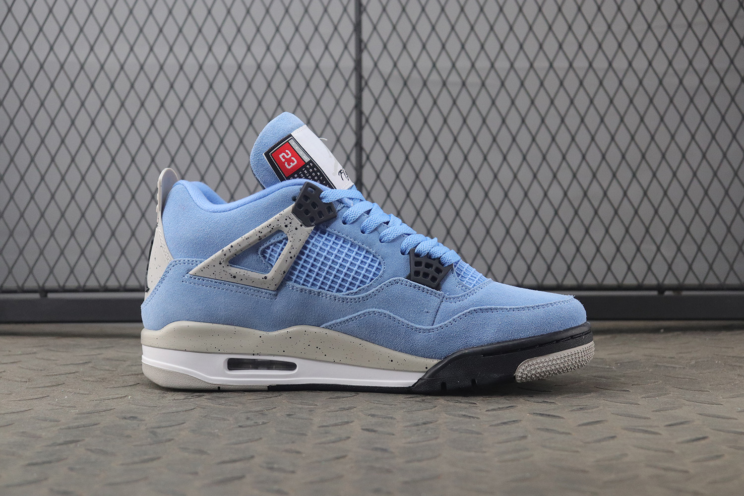 Air Jordan 4 University Blue