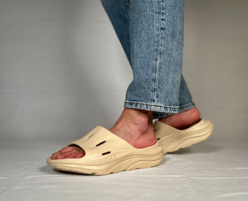 Hoka U ORA RECOVERY SLIDE 3 Shifting Sand / Shifting Sand