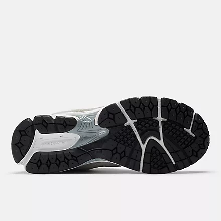 New Balance 2002R Running Shoes -  Men's/Women's-Steel with Lead and Orca