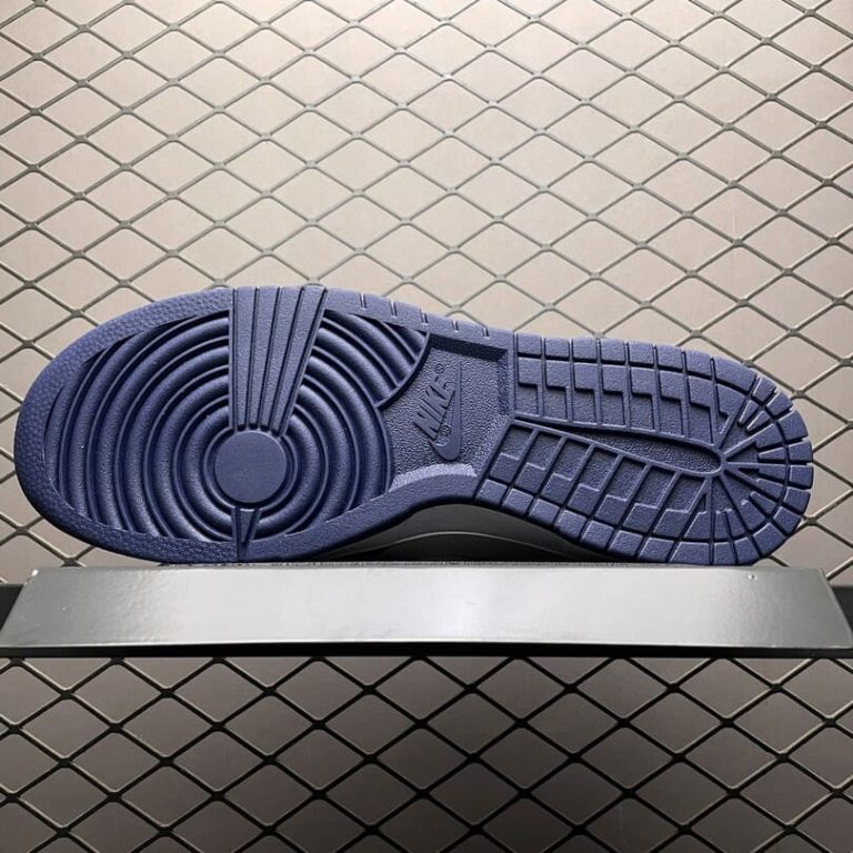 Dunk Low Summit White Midnight Navy