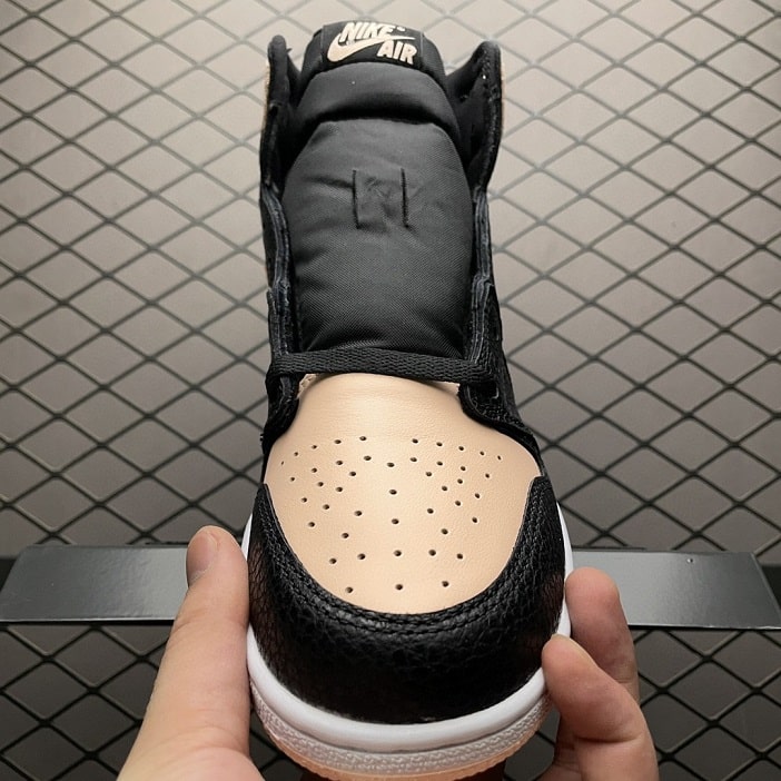 Air Jordan 1 Retro High Black Crimson Tint (GS)