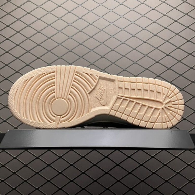 Dunk Low Orange Pearl (Women’s)