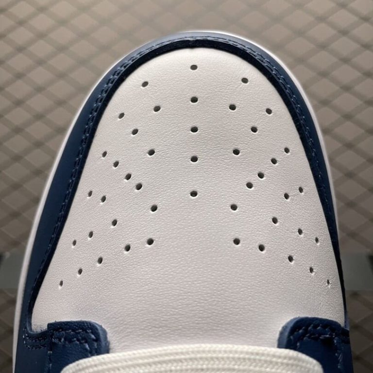 Dunk Low Valerian Blue