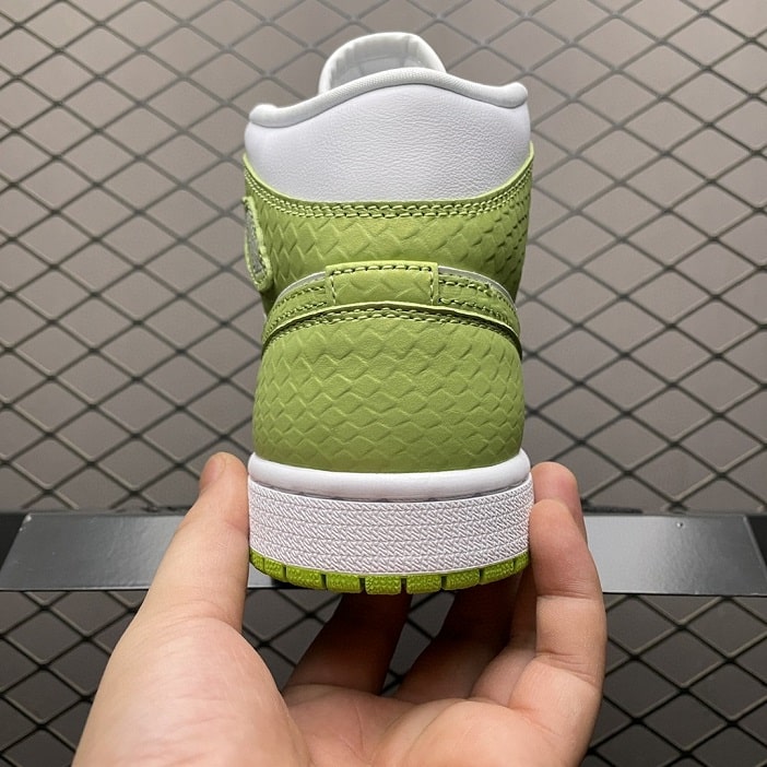 Air Jordan 1 Mid Green Python (W)