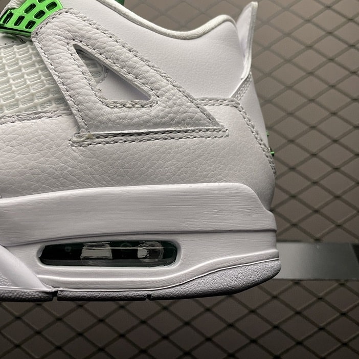 Air Jordan 4 Retro Metallic Green