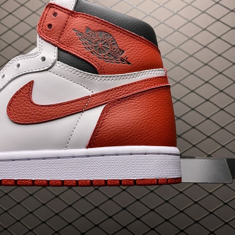 Air Jordan 1 Retro High OG Heritage