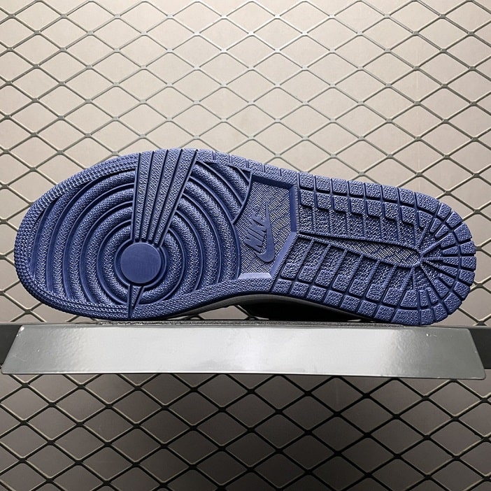 Air Jordan 1 Mid SE Seahawks (W)