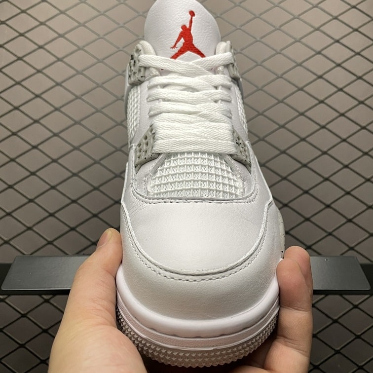 Air Jordan 4 Retro White Oreo