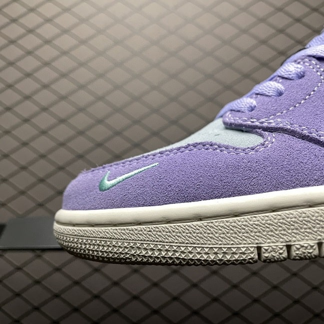 Air Jordan 1 Retro High Switch Purple Pulse