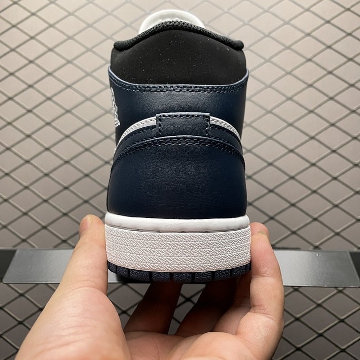 Air Jordan 1 Mid Armory Navy
