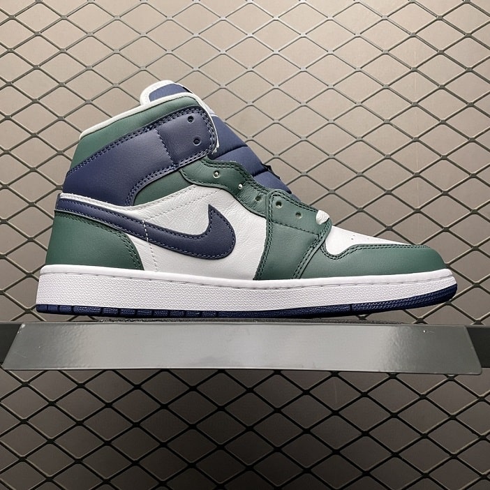 Air Jordan 1 Mid SE Seahawks (W)