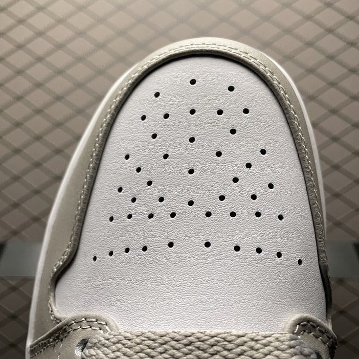 Air Jordan 1 Mid Linen