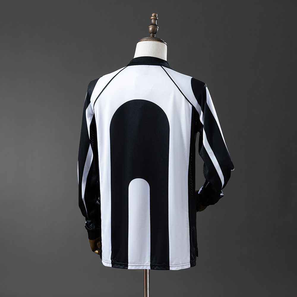 Juventus 1997/98 Home Long Sleeve Retro Jersey – Vintage Replica Football Soccer Shirt – S–XXL